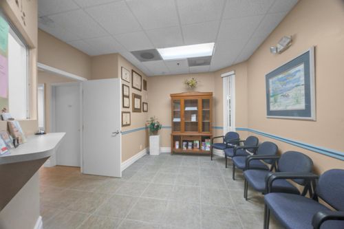ste-225-13005 Southern Blvd, Loxahatchee Groves, FL, 33470-9272 | Card Image