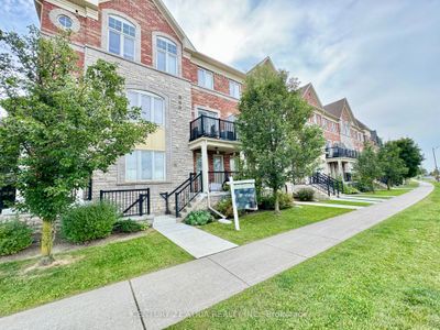 2115 Bur Oak Ave, Condo with 2 bedrooms, 2 bathrooms and 2 parking in Markham ON | Image 1