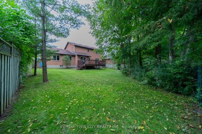 385 Northlake Dr, House other with 3 bedrooms, 5 bathrooms and 4 parking in Waterloo ON | Image 2