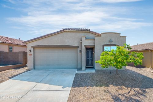 12192 N Golden Mirror Dr, Marana, AZ, 85658-4803 | Card Image