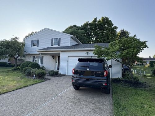 922 W 52nd St, Erie, PA, 16509-2524 | Card Image