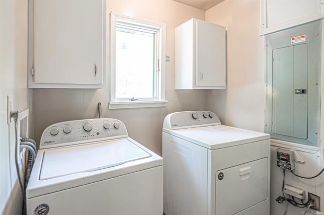 6345 E Malone Dr, House other with 3 bedrooms, 3 bathrooms and null parking in Winslow IN | Image 21