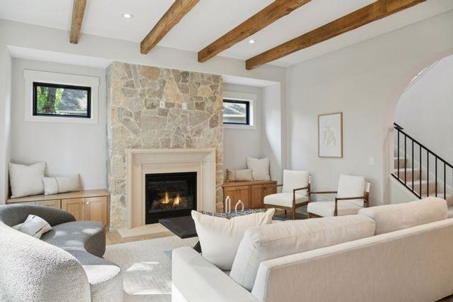 9399 Eagle Ridge Way, House other with 5 bedrooms, 5 bathrooms and null parking in Chanhassen MN | Image 11