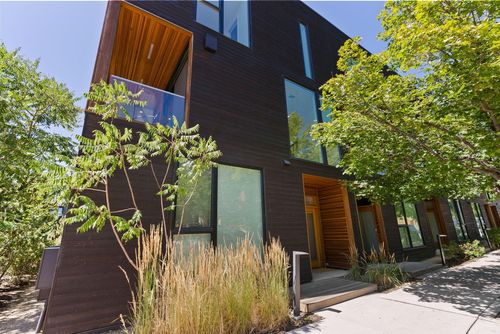 unit-4-55 Sw Wall St, Bend, OR, 97702-3728 | Card Image