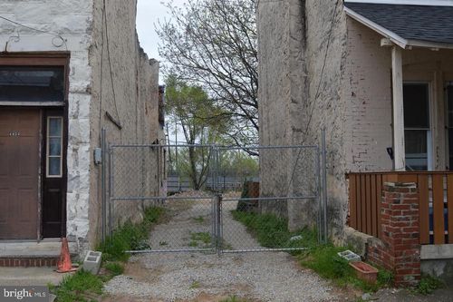 4636 Paschall Ave, Philadelphia, PA, 19143-4427 | Card Image