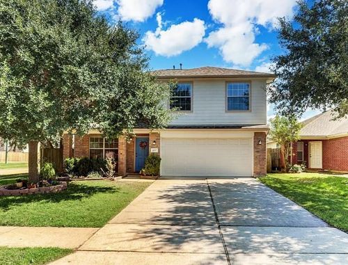 8207 Gaines Meadow Dr, Houston, TX, 77083-7327 | Card Image