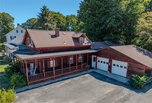 726 Washington St, Coventry, RI, 02816-5485 | Card Image