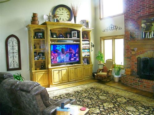 1200 S Hickory Dr, Wellston, OK, 74881-4800 | Card Image