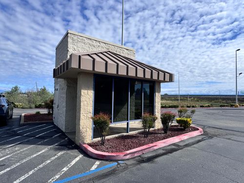 1856 State Highway 273, Anderson, CA, 96007-4263 | Card Image