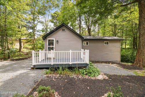 230 Hemlock Grove Rd, Newfoundland, PA, 18445-9630 | Card Image