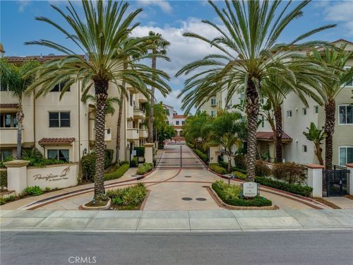 202-401 Bernard St, Costa Mesa, CA, 92627 | Card Image