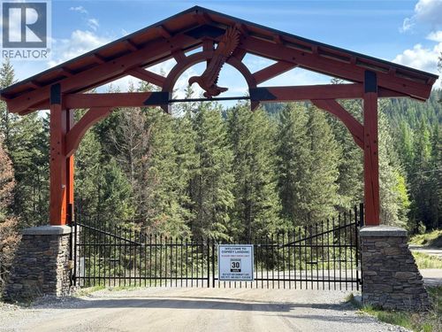 SL45 Osprey Landing Crt, Wardner, BC, V0B2J0 | Card Image