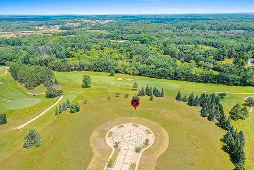 1400 Foxfire Court, WAUPACA, WI, 54981 | Card Image