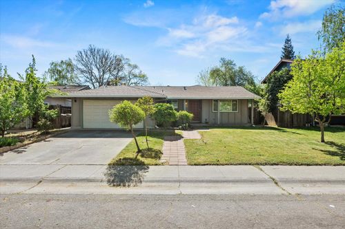 404 Cabrillo Ave, Davis, CA, 95616-0413 | Card Image