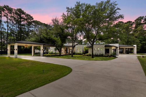 2487 Northline Rd, Conroe, TX, 77384-4325 | Card Image