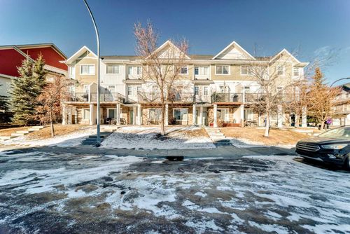 82 New Brighton Landing Se, Calgary, AB, T2Z1C1 | Card Image