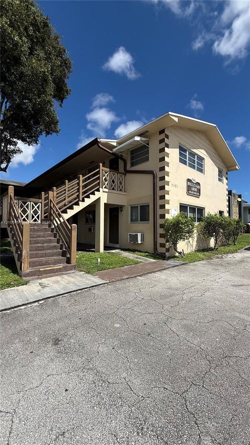 15-5401 Hollywood Blvd, Hollywood, FL, 33021-6465 | Card Image