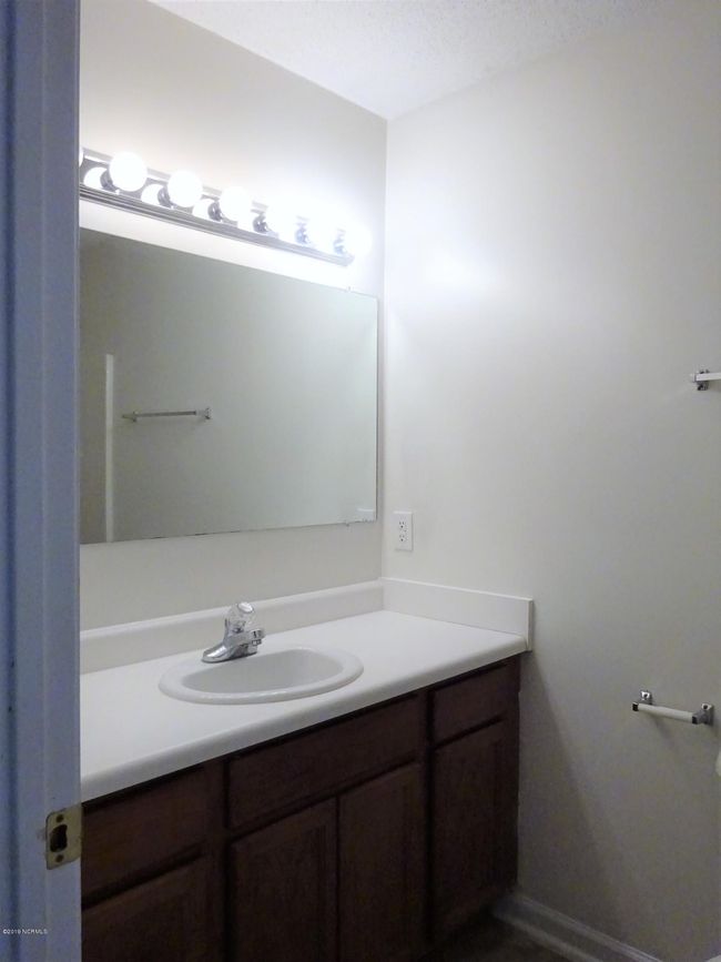 141 Daphne Dr, House other with 3 bedrooms, 2 bathrooms and 2 parking in Hubert NC | Image 18