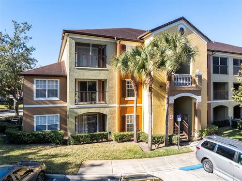 apt-824-802 Crest Pines Dr, Orlando, FL, 32828-7172 | Card Image