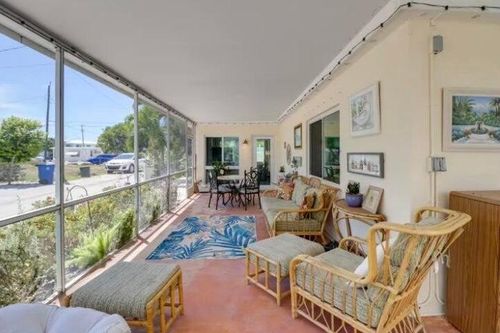 11456 5th Avenue Ocean, Marathon, FL, 33050-3615 | Card Image