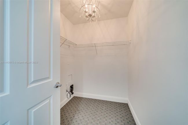APT-305 - 2633 Ne 14 Th Ave, Condo with 2 bedrooms, 2 bathrooms and null parking in Wilton Manors FL | Image 14