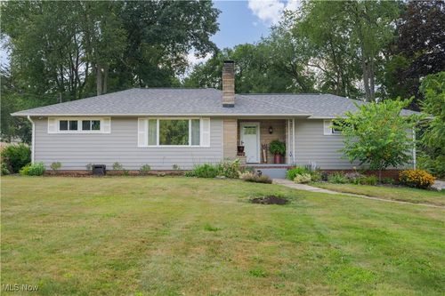 2012 Easton St Ne, Canton, OH, 44721-2538 | Card Image