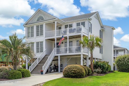 185 Yacht Watch Dr, Holden Beach, NC, 28462-5051 | Card Image
