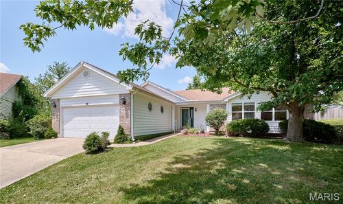 20 Yellowstone Ct, Saint Peters, MO, 63376-2074 | Card Image