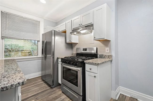 244 - 242 Shaler St, Townhouse with 6 bedrooms, 3 bathrooms and null parking in Mt Washington PA | Image 5