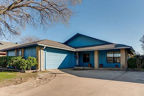 1818 Plantation Rd, Garland, TX, 75044-7276 | Card Image