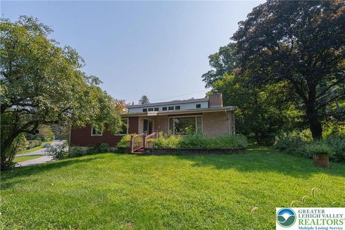 1422 Beverly Hills Rd, Coopersburg, PA, 18036-3124 | Card Image