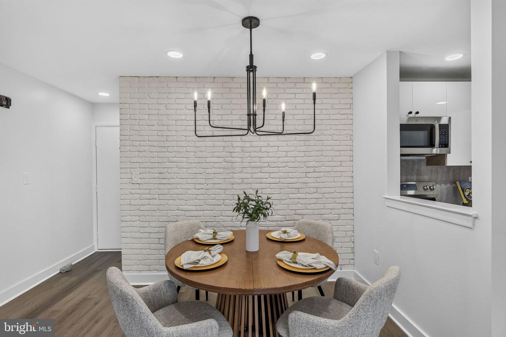 Residential in PLAINSBORO 5