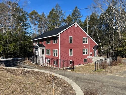 2-32 Ladds Ln, Epping, NH, 03042-2311 | Card Image