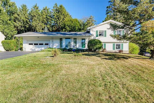 20 Round Trail Dr, Pittsford, NY, 14534-3202 | Card Image