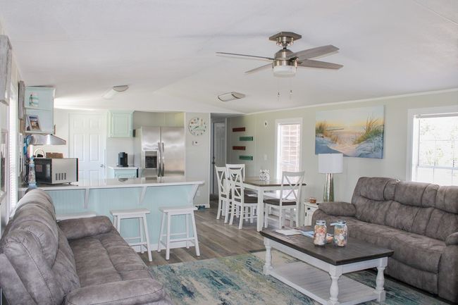 231 Ne Webb Ln, House other with 2 bedrooms, 2 bathrooms and 2 parking in Steinhatchee FL | Image 13