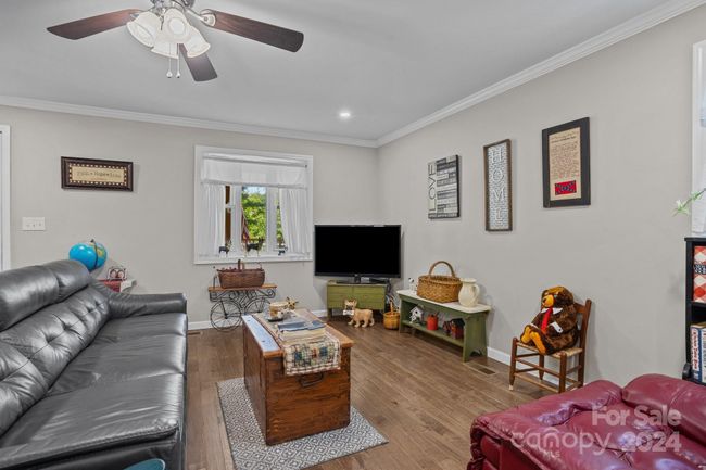 14674 Elkin Highway 268 None, House other with 3 bedrooms, 1 bathrooms and null parking in Ronda NC | Image 10