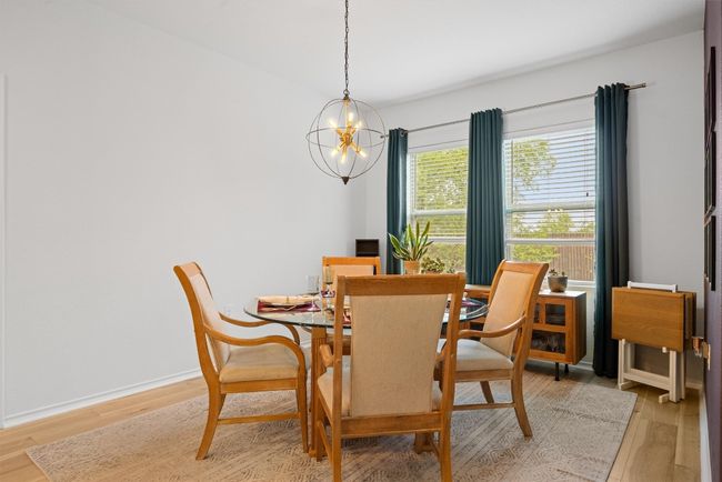 6404 Routenburn St, House other with 4 bedrooms, 2 bathrooms and 4 parking in Austin TX | Image 16