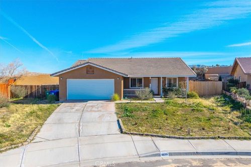 5279 Verenda Ave, Twentynine Palms, CA, 92277 | Card Image