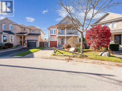 34 Babcock Cres, House other with 4 bedrooms, 4 bathrooms and 3 parking in Milton ON | Image 1