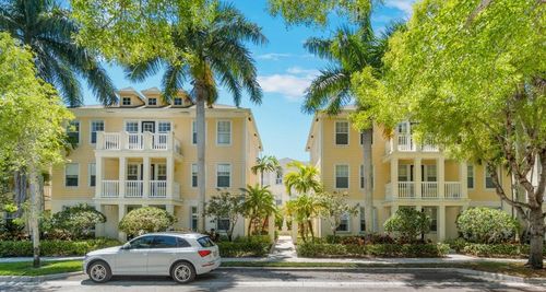 213-276 Murcia Dr, Jupiter, FL, 33458-2764 | Card Image