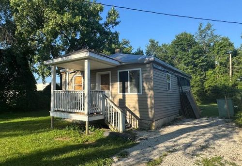 3047 Hamlin Ave, Mount Pleasant, WI, 53403-3577 | Card Image