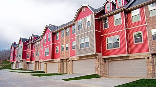 213 S Rolling Woods Way, Fayetteville, AR, 72704-5140 | Card Image