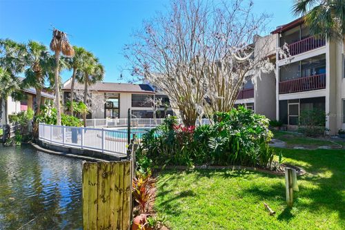 unit-92-8602 Champlain Ct, TAMPA, FL, 33614-2093 | Card Image