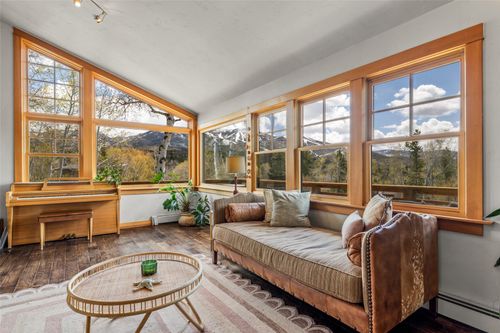 60 Valverdant Cir, Steamboat Springs, CO, 80487-3065 | Card Image