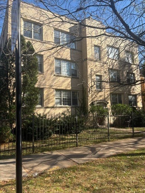 3-6257 N Mozart Street, Chicago, IL, 60659 | Card Image
