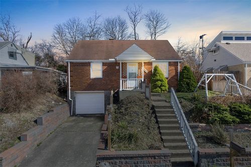 146 Video Dr, Munhall, PA, 15120-3609 | Card Image