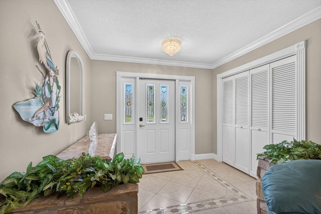 4378 Juniper Ter, House other with 3 bedrooms, 3 bathrooms and null parking in Boynton Beach FL | Image 4