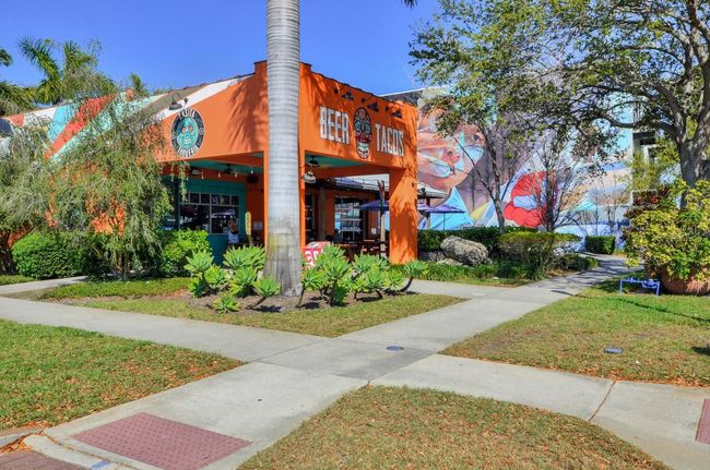UNIT-206 - 2253 Central Ave, Condo with 2 bedrooms, 2 bathrooms and null parking in St Petersburg FL | Image 34