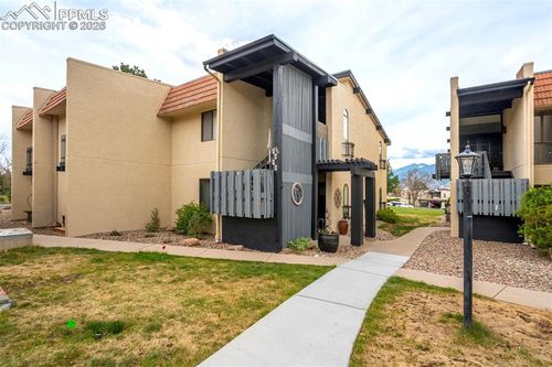 b-1098 Fontmore Rd, Colorado Springs, CO, 80904-1642 | Card Image