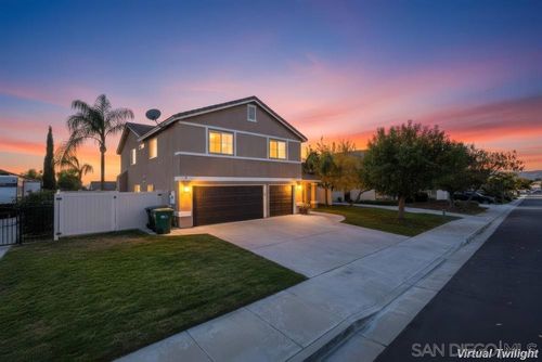 27983 Springhaven St, Murrieta, CA, 92563-5075 | Card Image